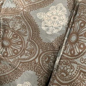 Pottery Barn - King/Cal King Duvet with 3 Shams